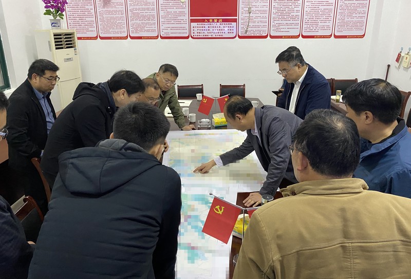 中国黄金来调研的图片2_副本.jpg