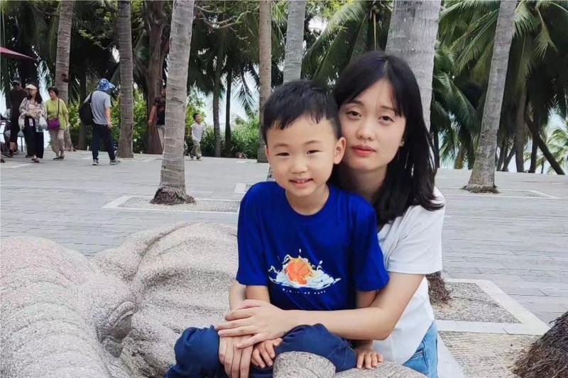 秦贞娜.jpg