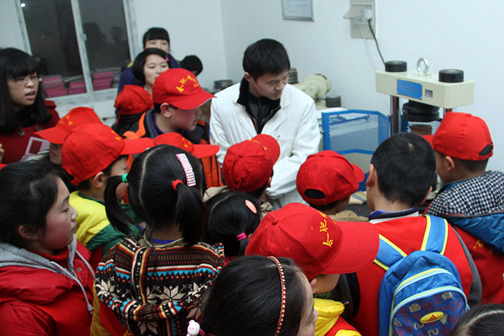 亚洲精品久久99蜜芽尤物TV