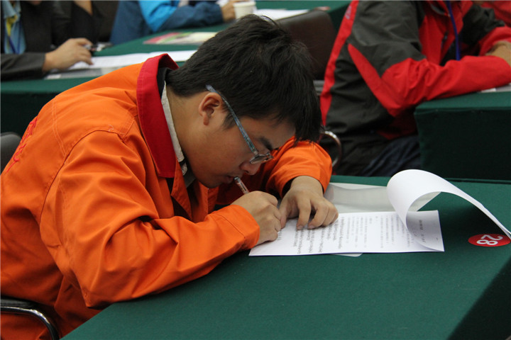 亚洲精品久久99蜜芽尤物TV