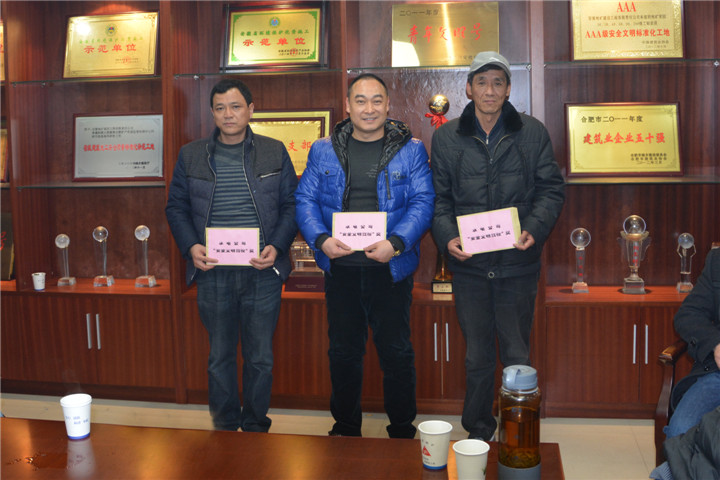 亚洲精品久久99蜜芽尤物TV