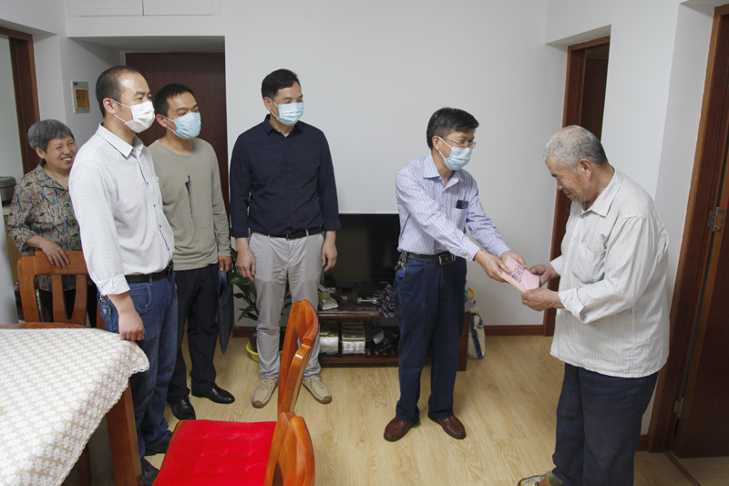 亚洲精品久久99蜜芽尤物TV